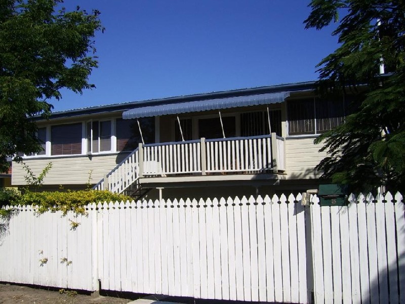 5 Brentwick Street, Chermside QLD 4032