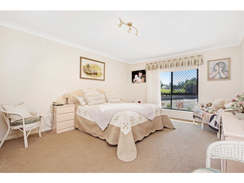 7 Andersson Court, Highfields QLD 4352