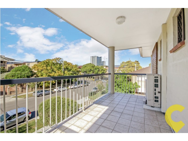 4/8 Weston Street, Coorparoo QLD 4151