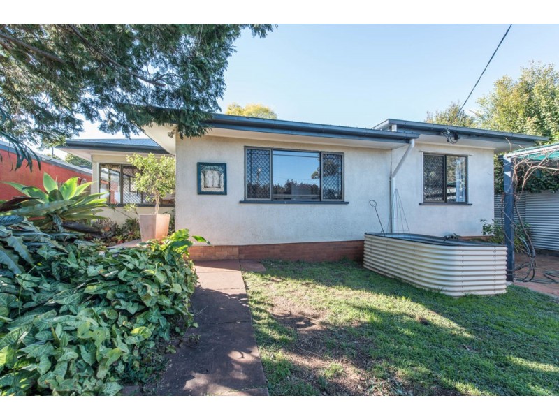 30 Cohoe Street, Rangeville QLD 4350