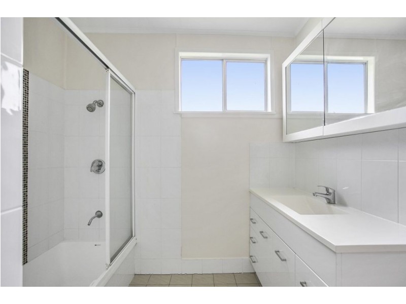 26 Withington St, East Brisbane QLD 4169