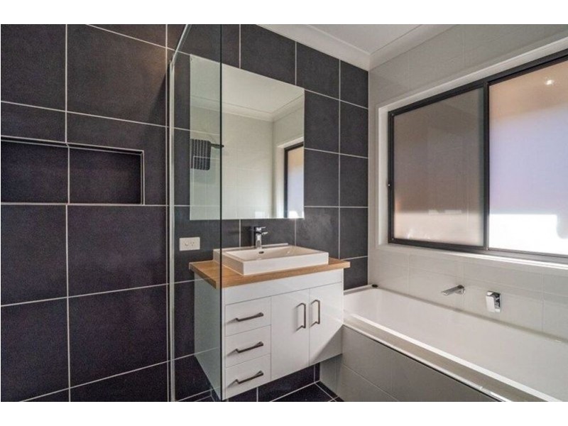 6 Harry Street, Zillmere QLD 4034