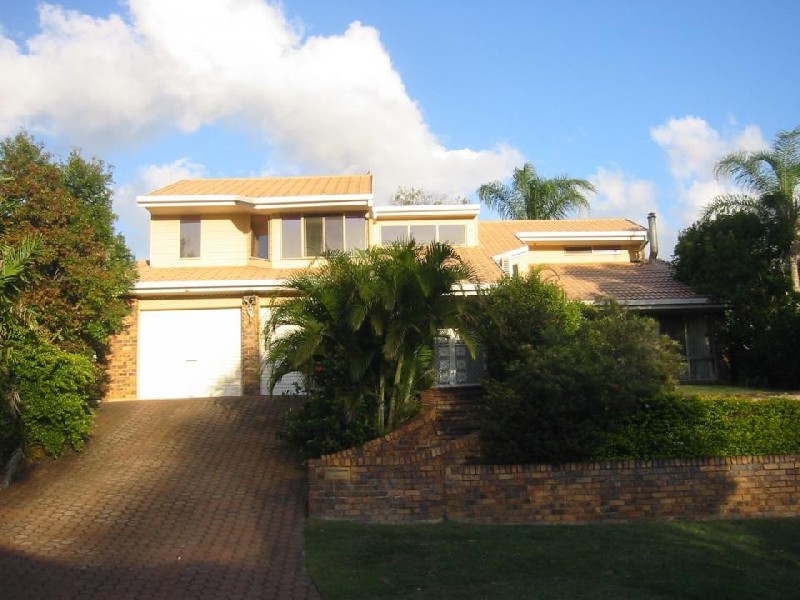 19 Karloff Drive, Stafford Heights QLD 4053