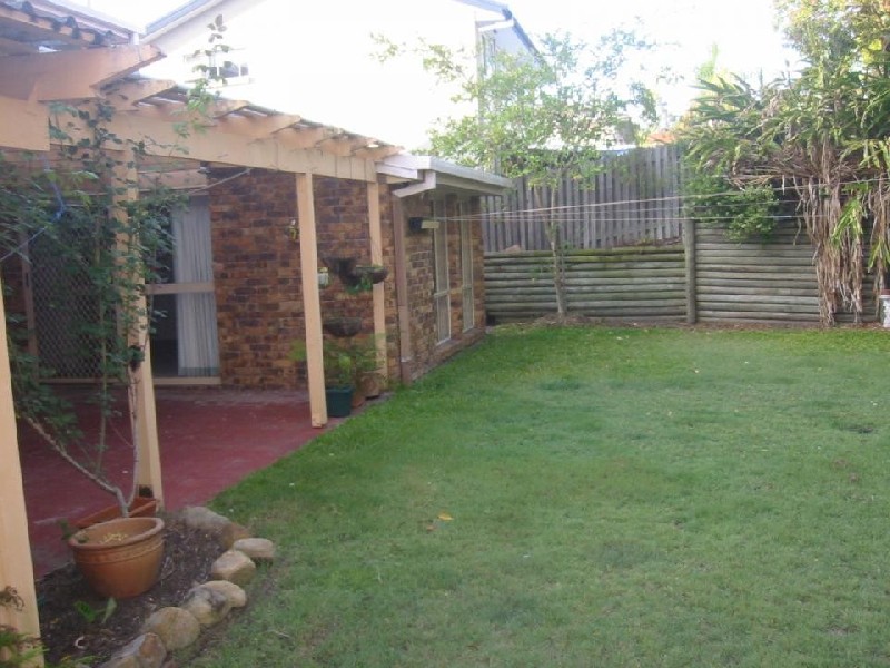 19 Karloff Drive, Stafford Heights QLD 4053