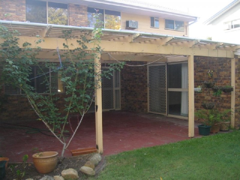 19 Karloff Drive, Stafford Heights QLD 4053