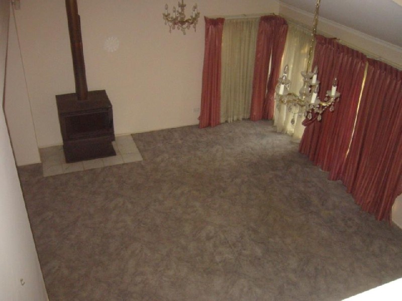 19 Karloff Drive, Stafford Heights QLD 4053