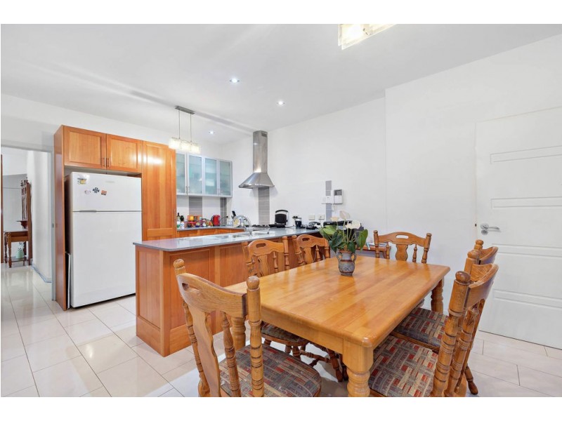 31 Waroon Street, Stafford QLD 4053