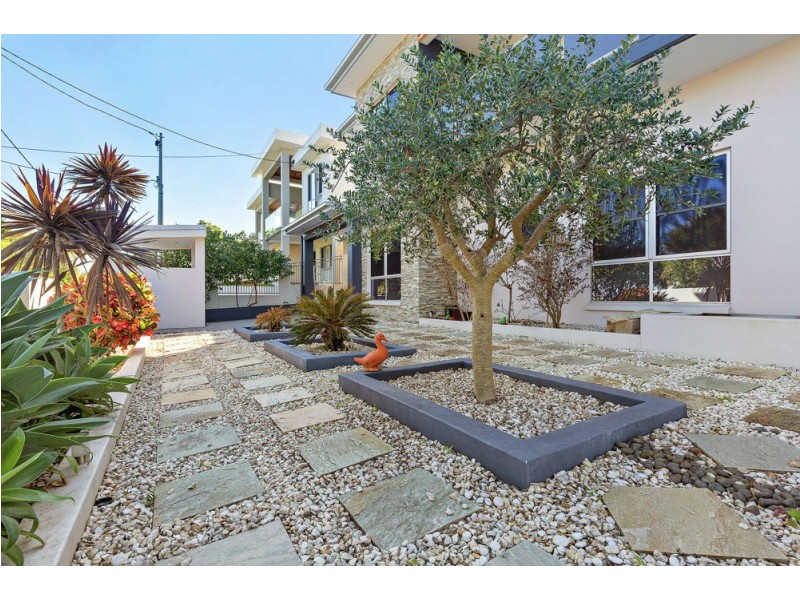 31 Waroon Street, Stafford QLD 4053