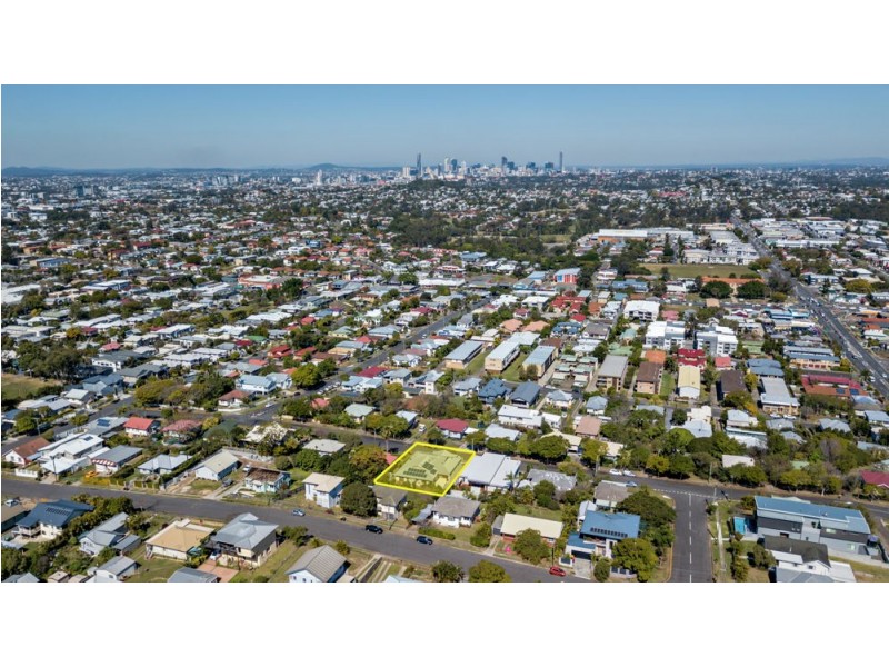 31 Waroon Street, Stafford QLD 4053