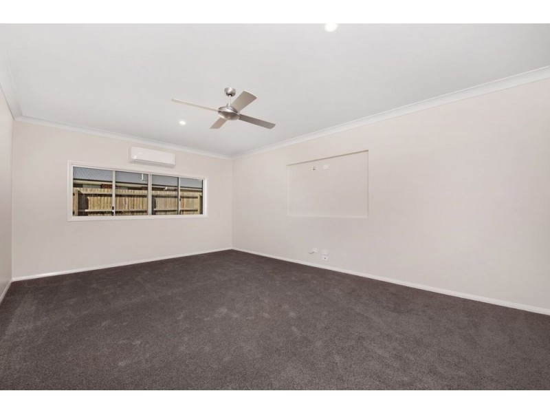 118 Shoesmith Drive, Westbrook QLD 4350