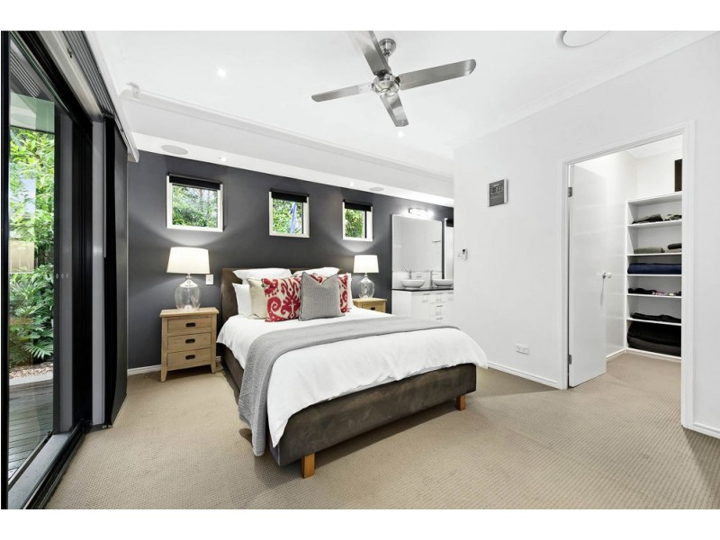 170 McConaghy Street, Mitchelton QLD 4053