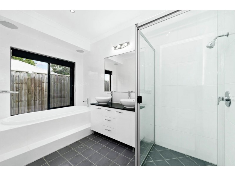 170 McConaghy Street, Mitchelton QLD 4053