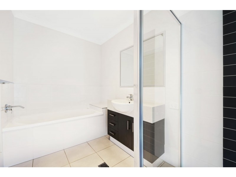 29 Cinnamon Drive, Glenvale QLD 4350