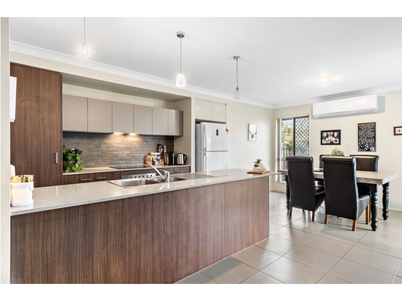 6 Yarrambat Rise, Upper Coomera QLD 4209