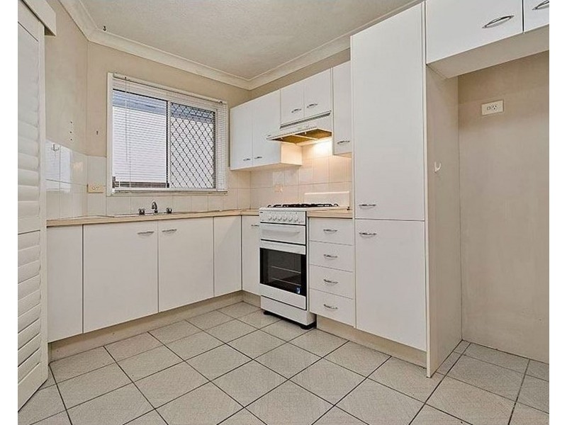 2/115 Swan Street, Gordon Park QLD 4031