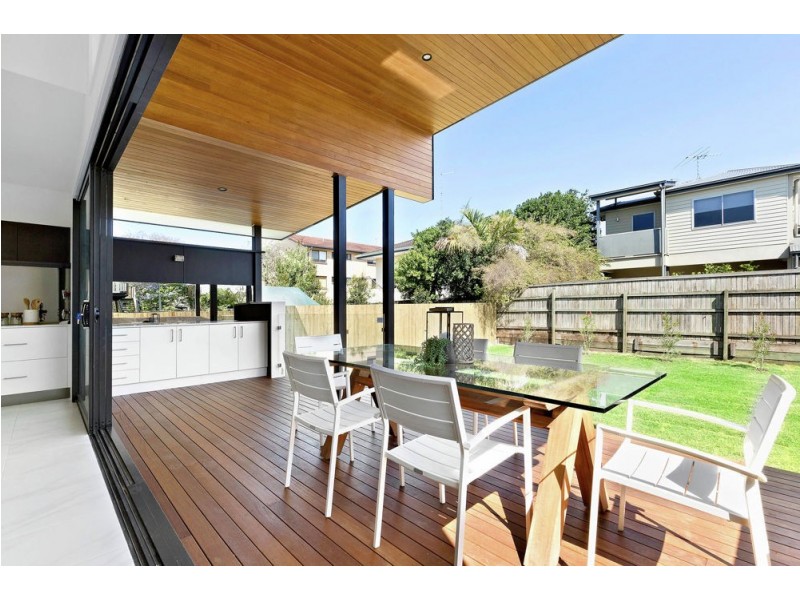 63 Dobson Street, Ascot QLD 4007