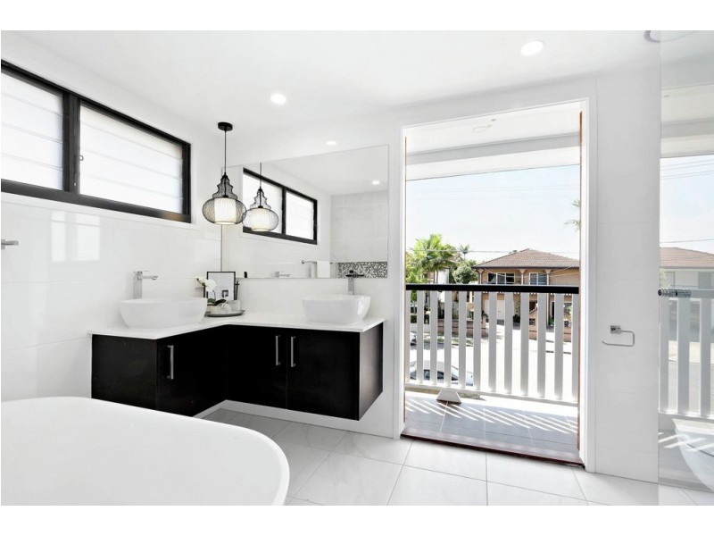 63 Dobson Street, Ascot QLD 4007