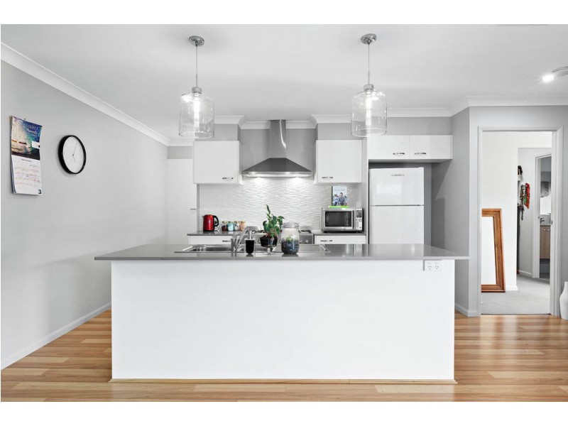 10 Teviot Street, Warner QLD 4500