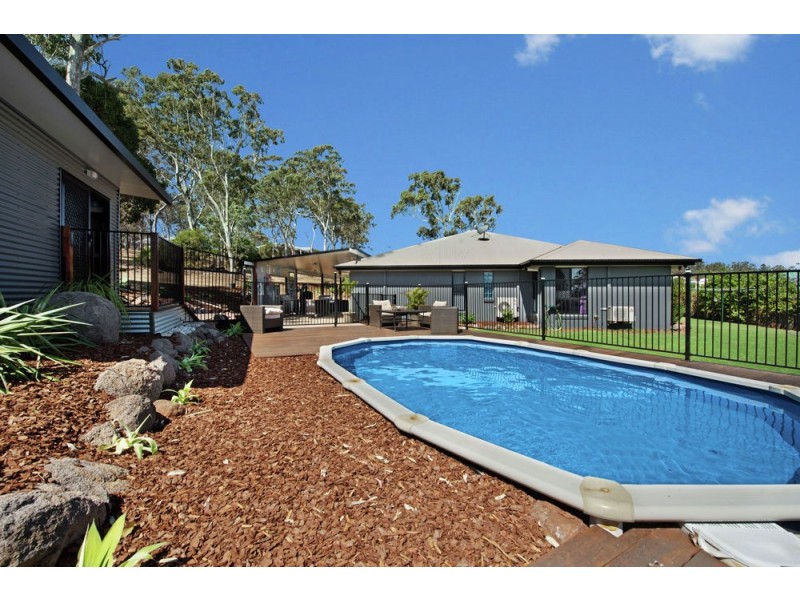 10 Debbie Court, Highfields QLD 4352