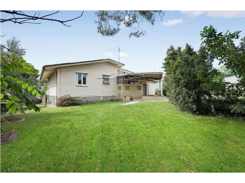 6 Lindale Street, Chermside West QLD 4032