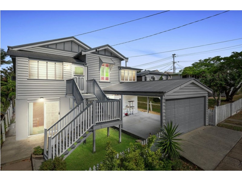 42 Thomas Street, Greenslopes QLD 4120