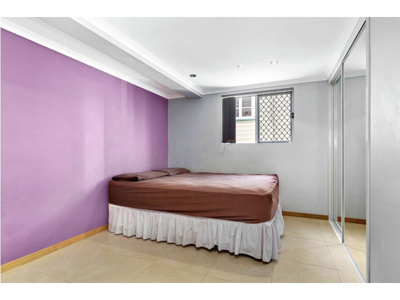 42 Thomas Street, Greenslopes QLD 4120