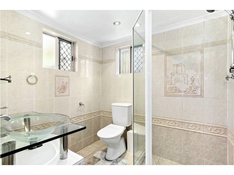 42 Thomas Street, Greenslopes QLD 4120