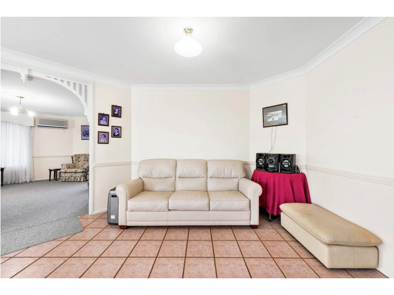 2/422 Hume Street, Centenary Heights QLD 4350