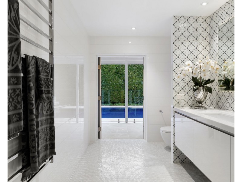 13 Bennison Street, Ascot QLD 4007