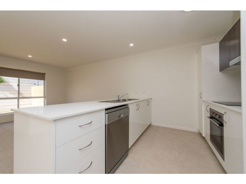 1/15 Burnett Street, Darling Heights QLD 4350