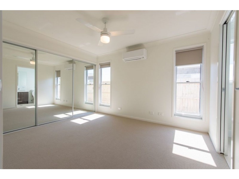 1/15 Burnett Street, Darling Heights QLD 4350