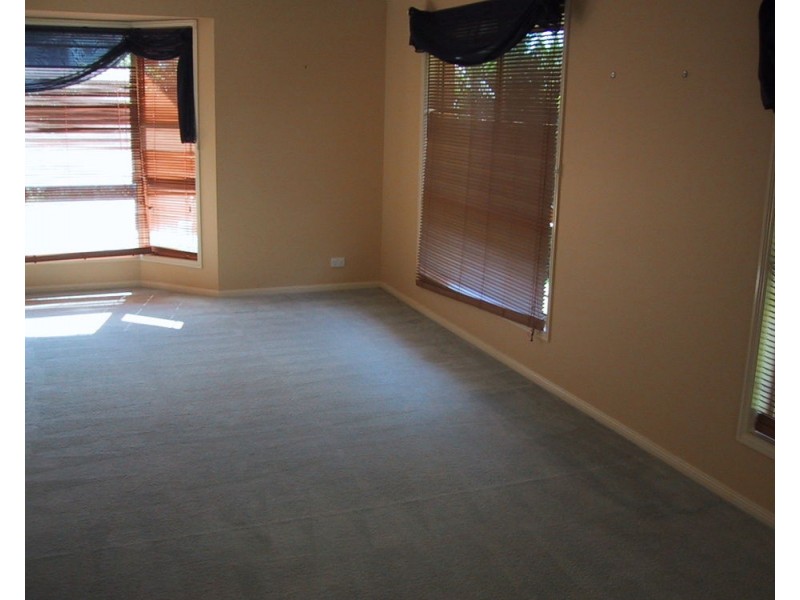 6 Carrick Place, Ferny Grove QLD 4055