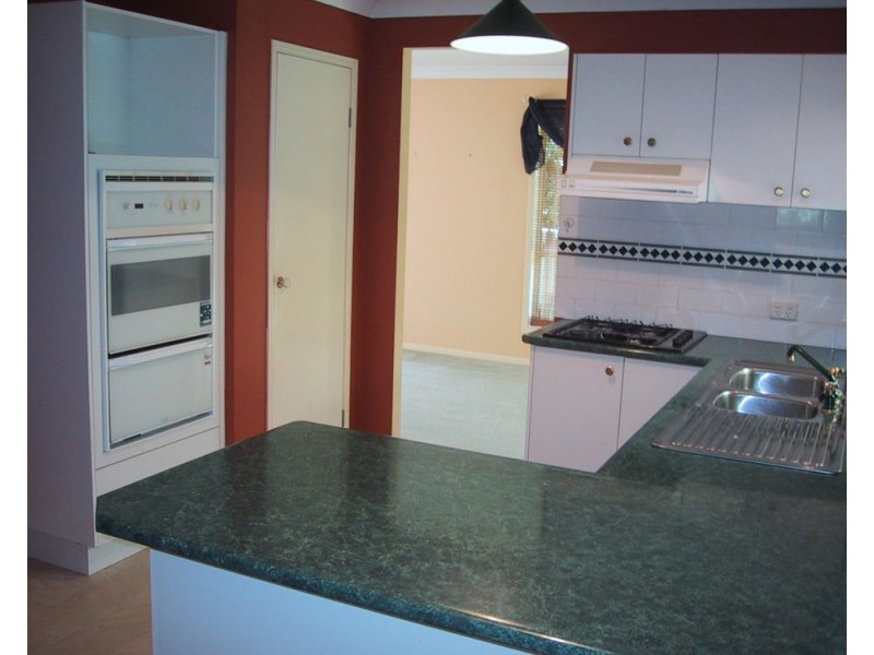 6 Carrick Place, Ferny Grove QLD 4055