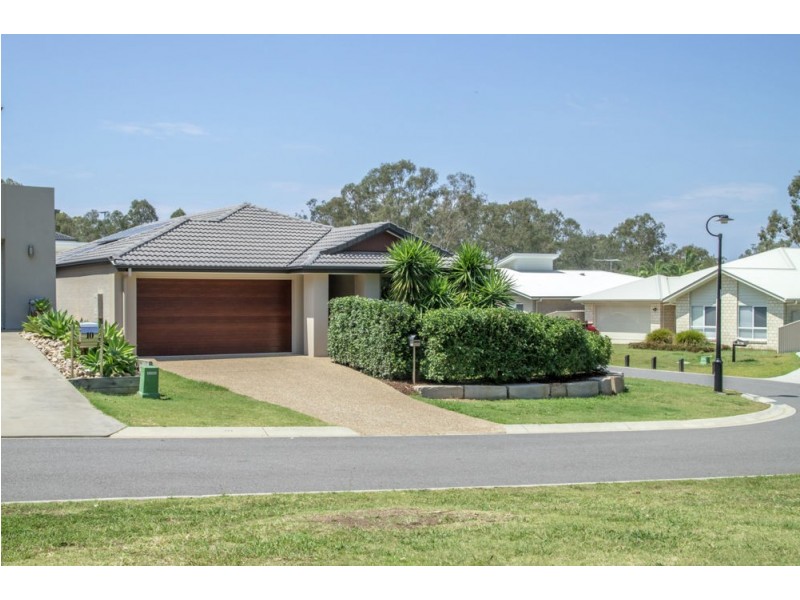 12 Doherty Place, Wakerley QLD 4154