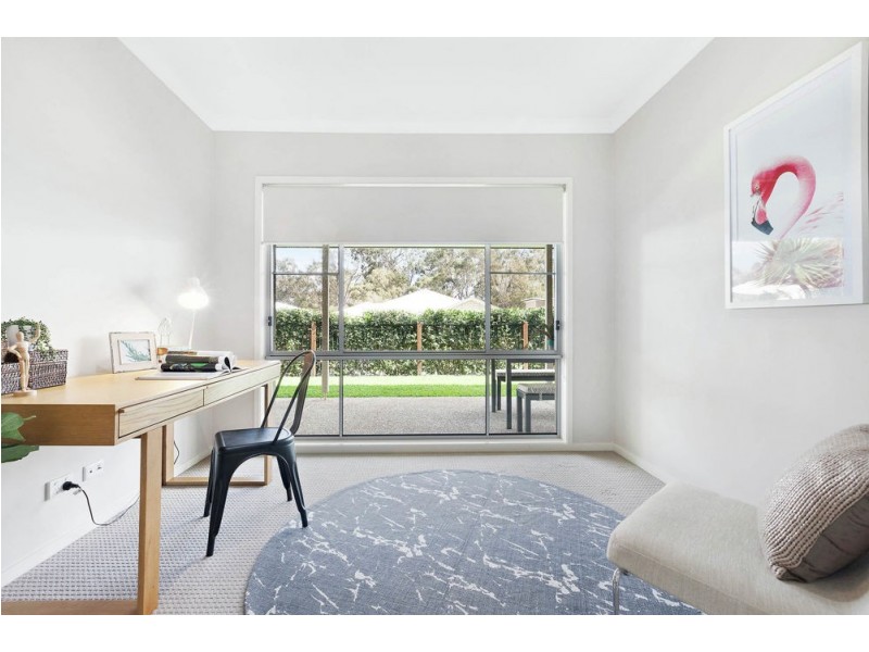 12 Doherty Place, Wakerley QLD 4154