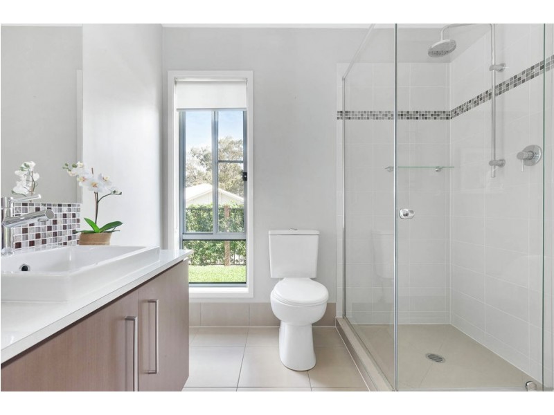 12 Doherty Place, Wakerley QLD 4154