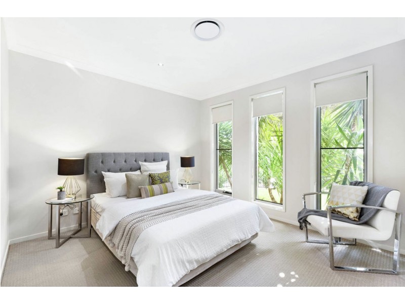 12 Doherty Place, Wakerley QLD 4154