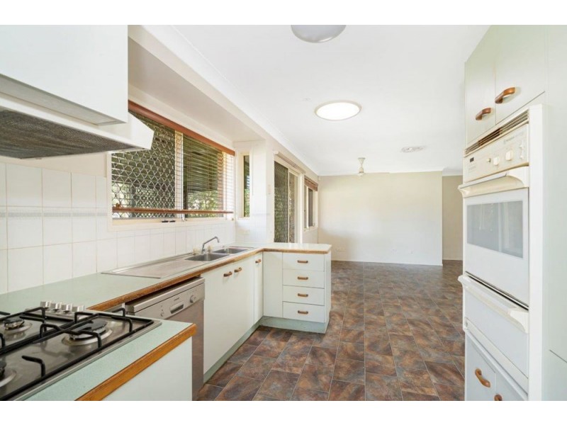 9 Spring Road, Kallangur QLD 4503