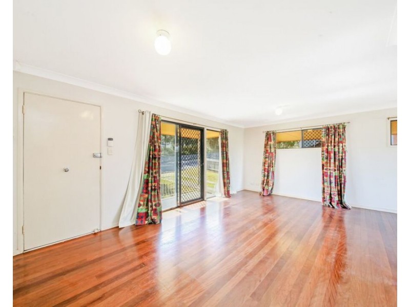 4 Ilford Street, Gordon Park QLD 4031