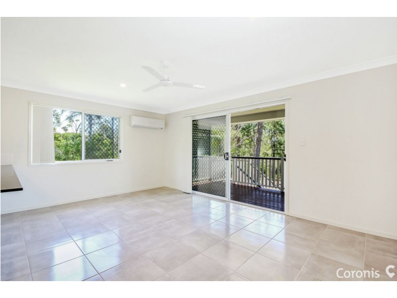 36 Bernays Rd, Wynnum West QLD 4178
