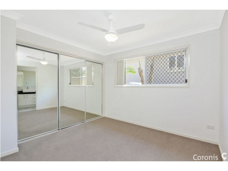 36 Bernays Rd, Wynnum West QLD 4178