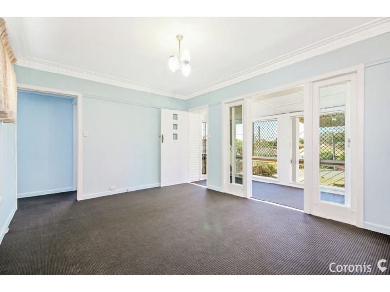 32 Vaucluse Street, Wavell Heights QLD 4012