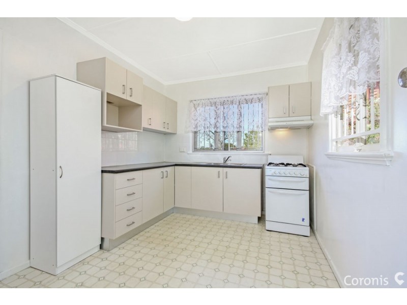 32 Vaucluse Street, Wavell Heights QLD 4012