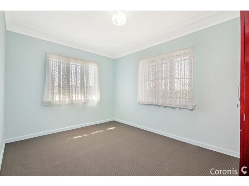 32 Vaucluse Street, Wavell Heights QLD 4012