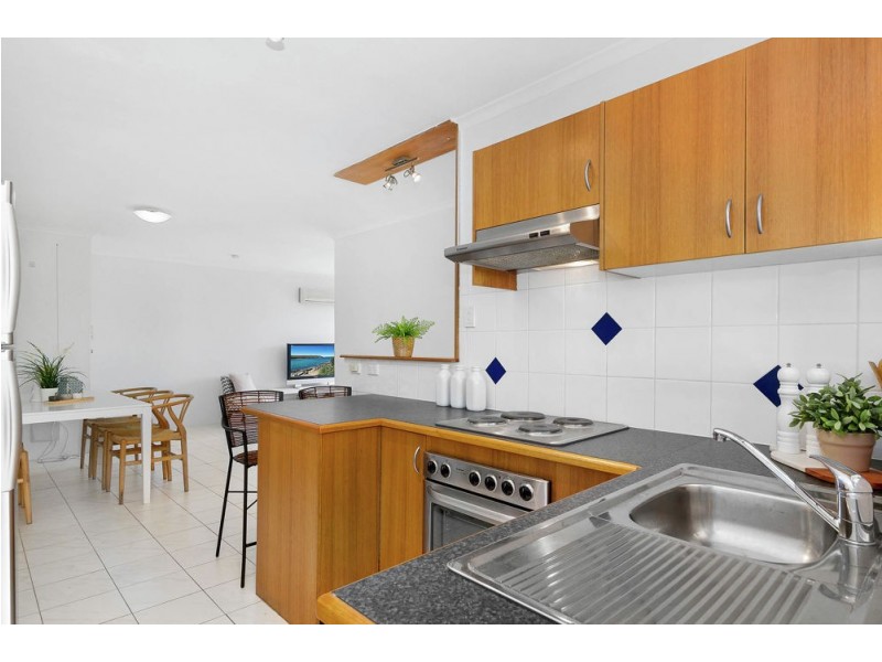 2/59 College Street, Hamilton QLD 4007