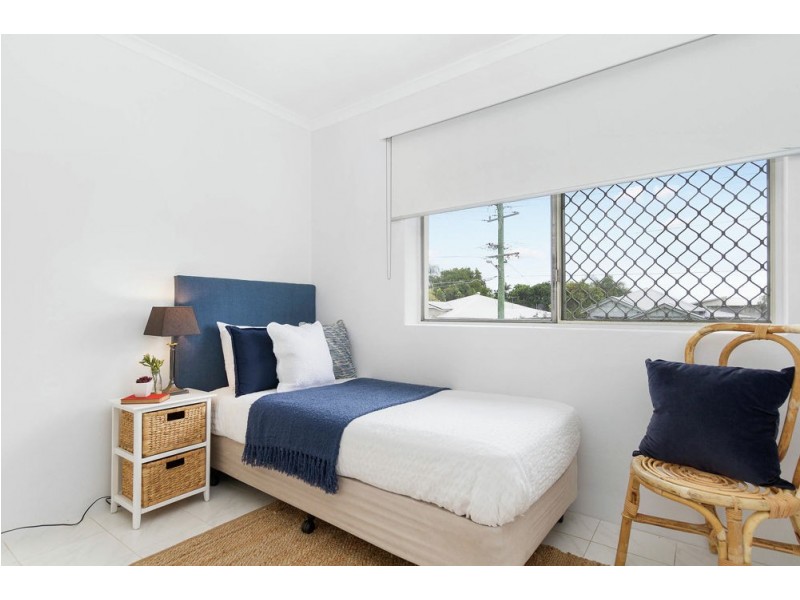 2/59 College Street, Hamilton QLD 4007