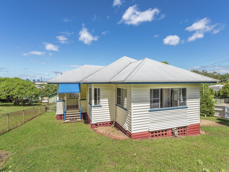 56 Waroon Street, Stafford QLD 4053