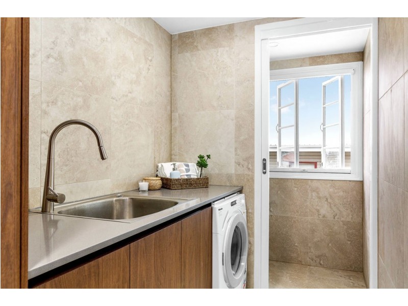 25 Belloy Street, Wavell Heights QLD 4012