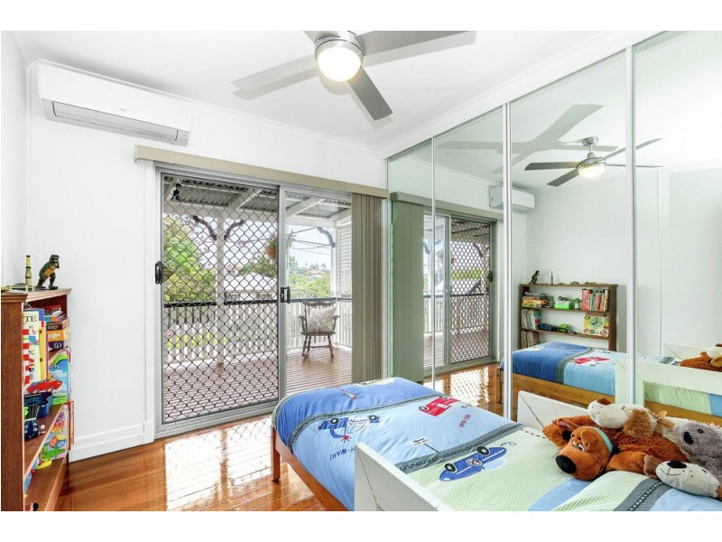 25 Belloy Street, Wavell Heights QLD 4012