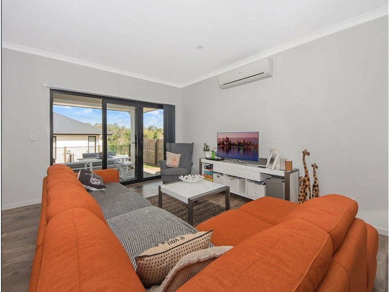 66 Ross Road, Upper Kedron QLD 4055